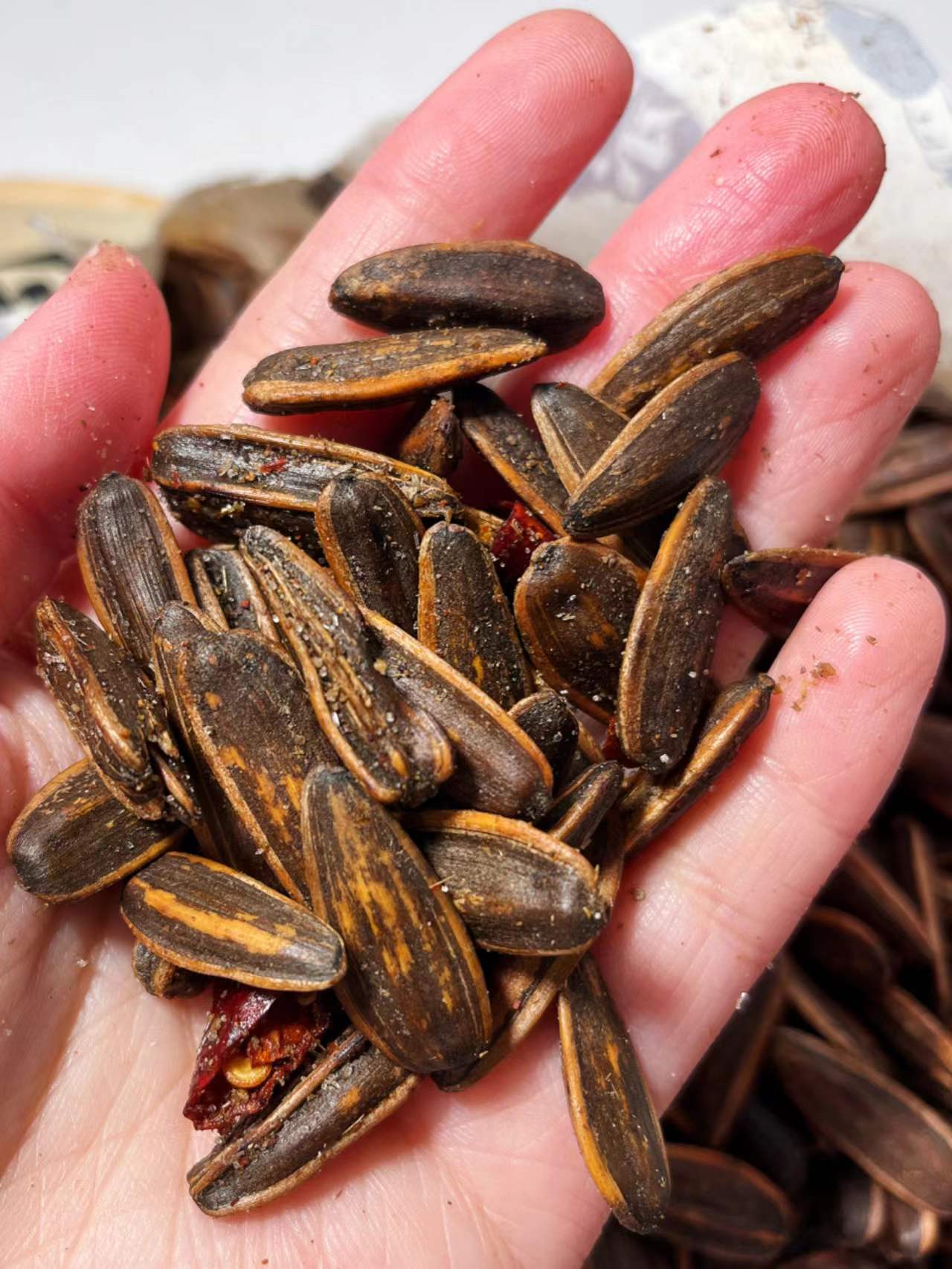 唐樓炒坊瓜子辣瓜子好吃的干炒熟葵花籽五香麻辣零食年貨特大顆粒